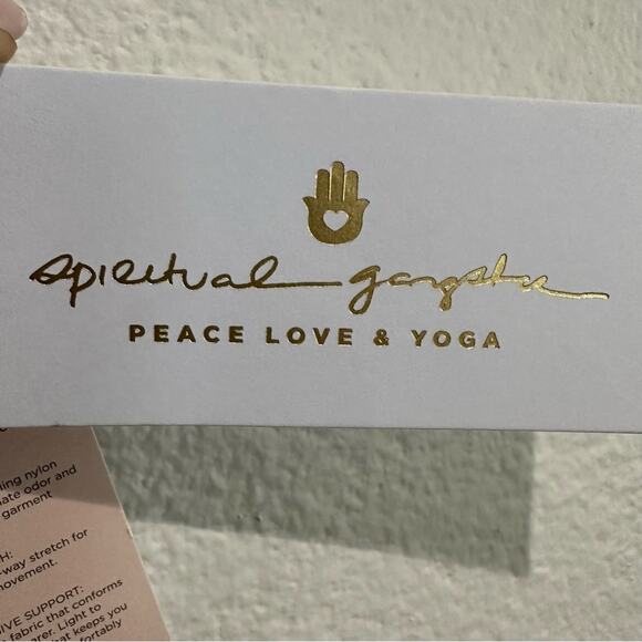 Spiritual Gangster Tank High Neck Seamless Top NEW! - Picture 9 of 11